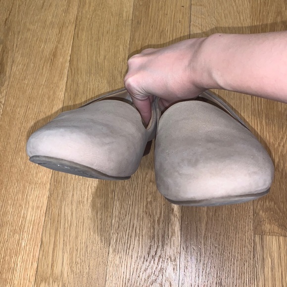 Me Too Yalec Loafer In Tan and Black - Picture 3 of 8